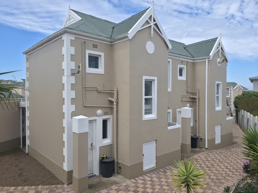 3 Bedroom Property for Sale in Marina Martinique Eastern Cape